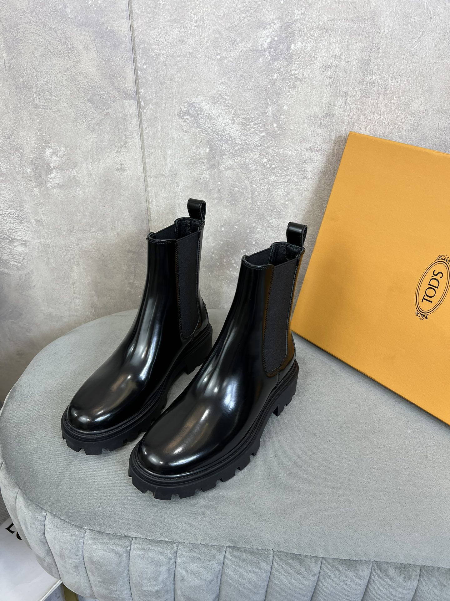 TOD’S Short Boots Cowhide Rubber Sheepskin Fall/Winter Collection