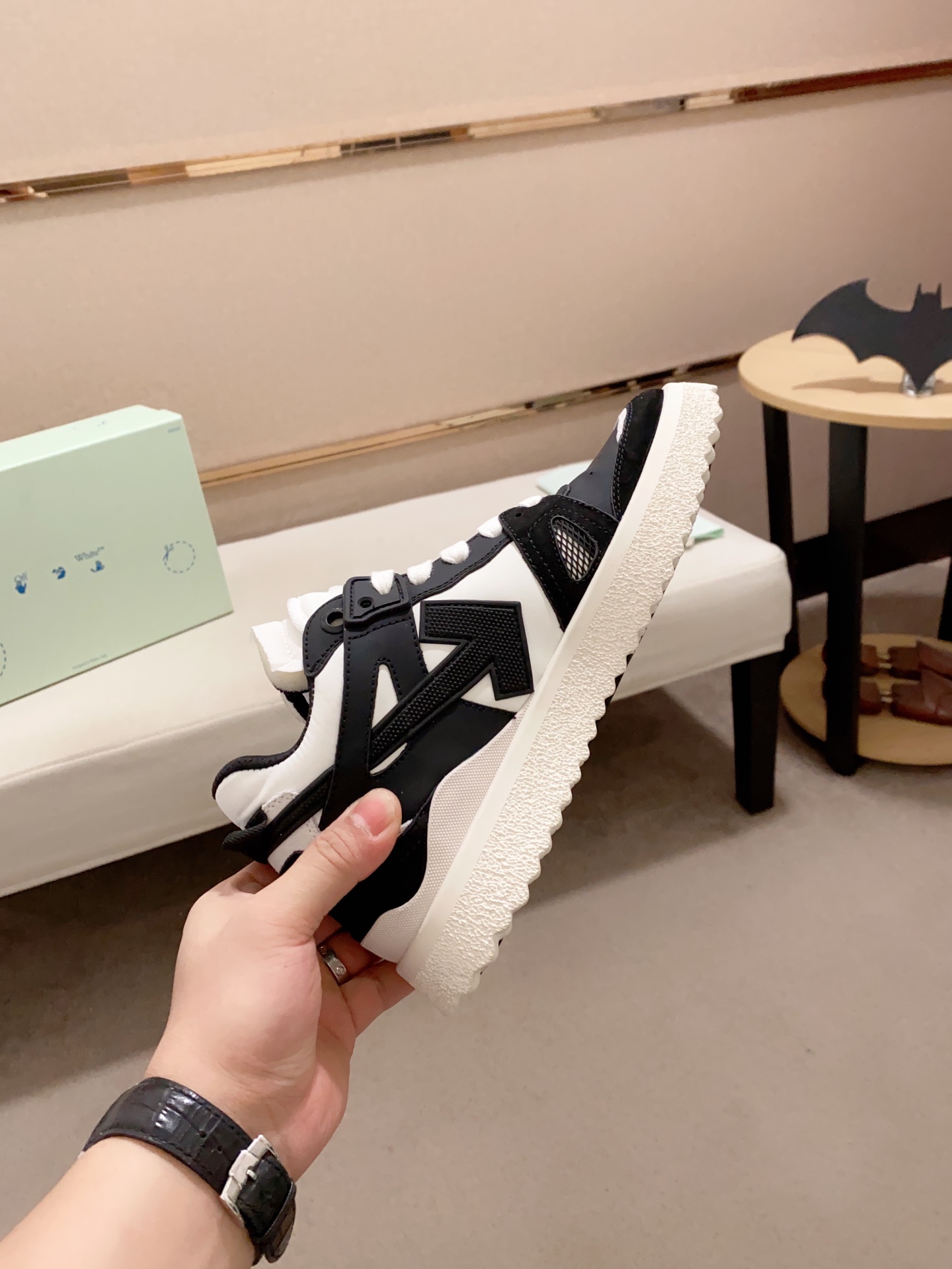 Factory price Couple models Off white explosive models of casual trainers Calidad única original de 