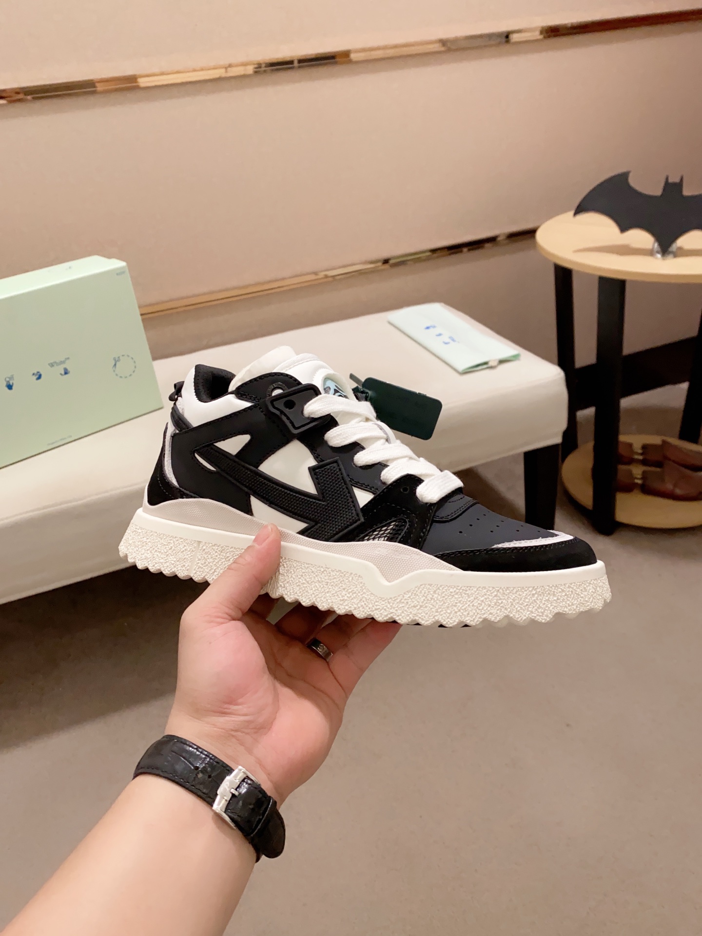 Factory price Couple models Off white explosive models of casual trainers Calidad única original de 