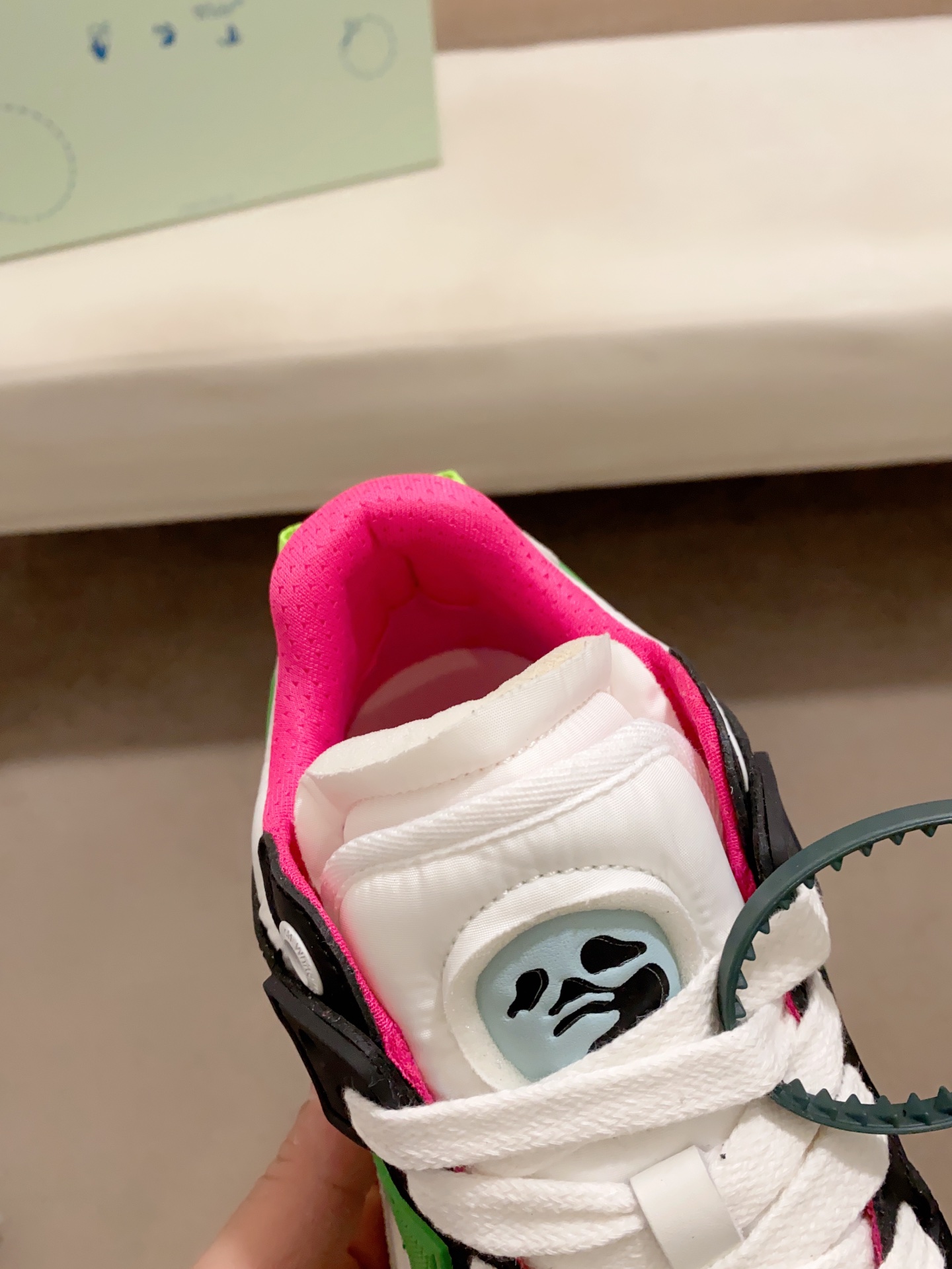 Factory price Couple models Off white explosive models of casual trainers Calidad única original de 