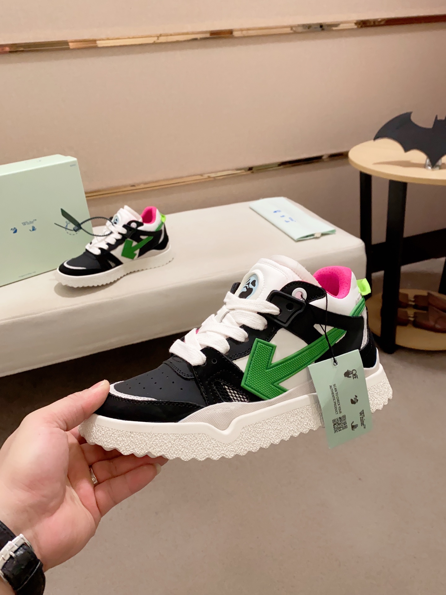Factory price Couple models Off white explosive models of casual trainers Calidad única original de 