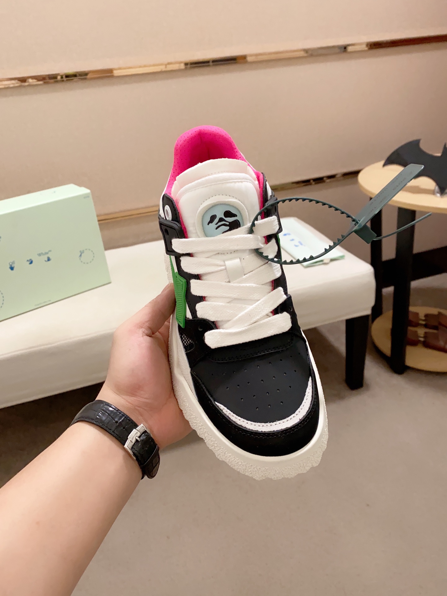 Factory price Couple models Off white explosive models of casual trainers Calidad única original de 