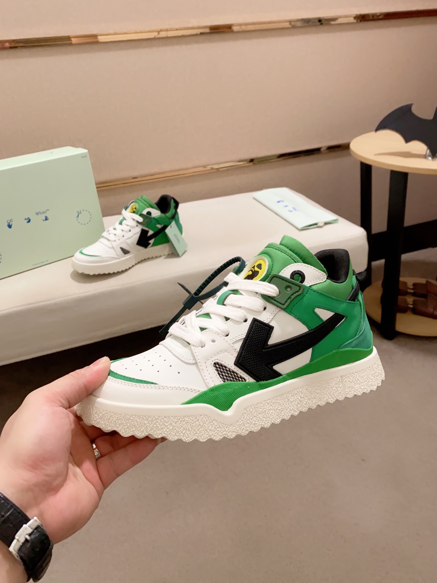 Factory price Couple models Off white explosive models of casual trainers Calidad única original de 
