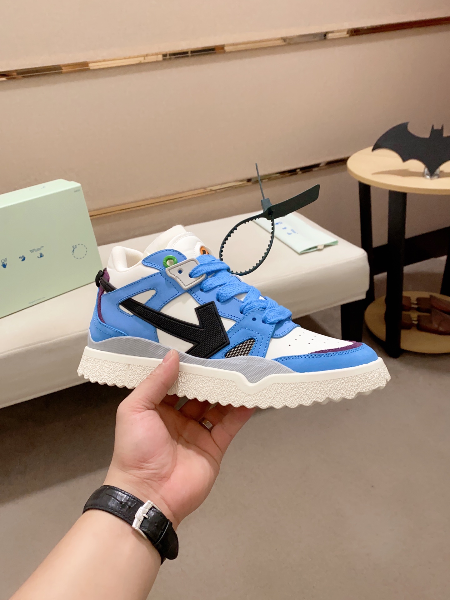 Factory price Couple models Off white explosive models of casual trainers Calidad única original de 