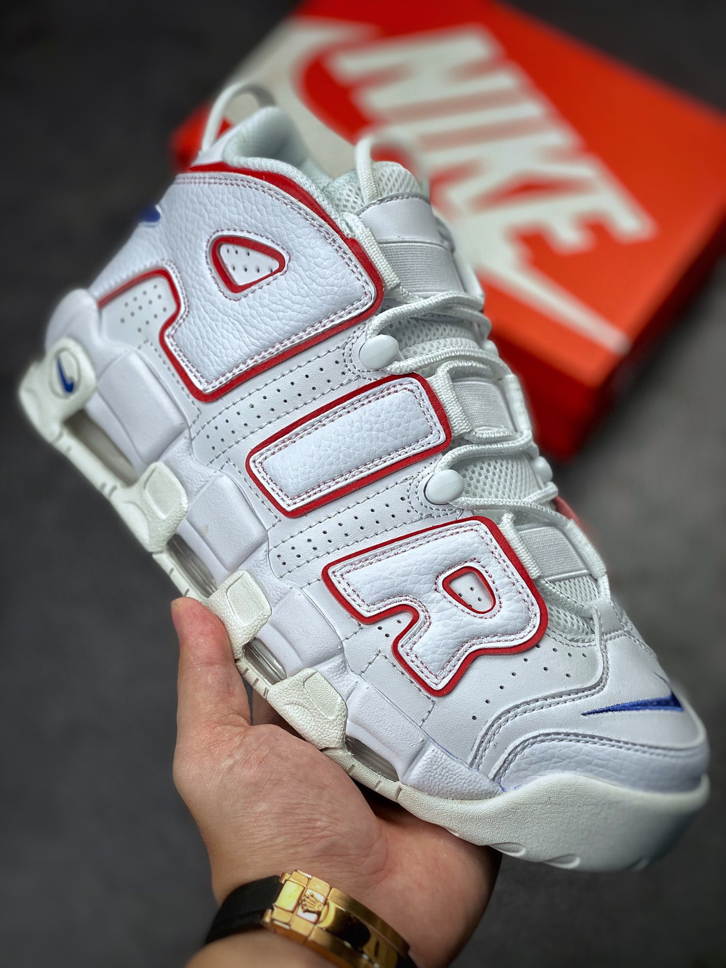 260 Air More Uptempo 代表着历史最高版本皮蓬 X2662-100