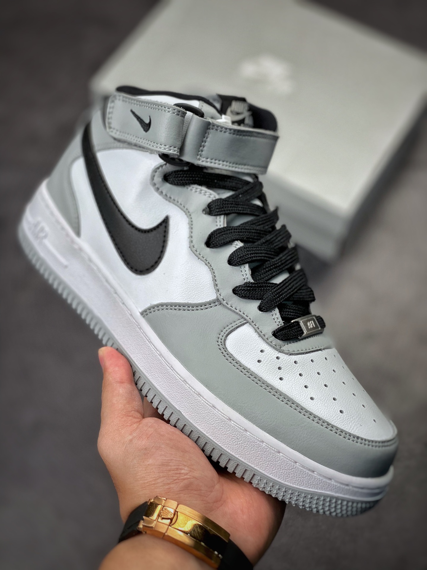 250 Nike Air Force 1 Mid 灰黑白 HG1522-016