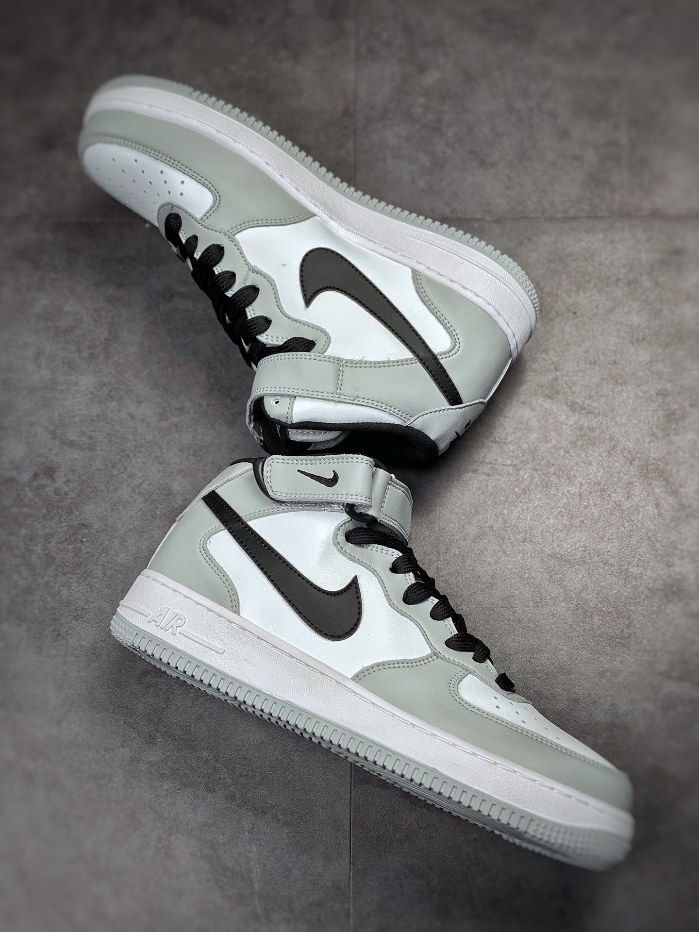 250 Nike Air Force 1 Mid 灰黑白 HG1522-016