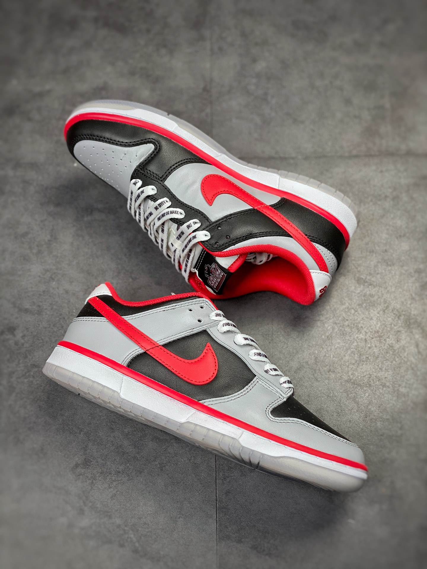 360 Nike SB Dunk Low “CAU Athletics” 黑灰红 DR6189-001