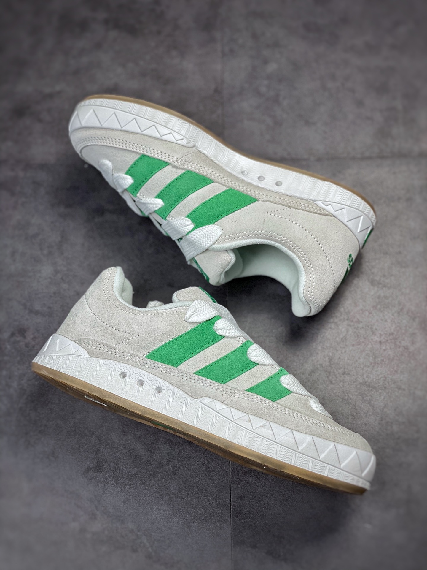 Adidas Adimatic series white gray green retro classic shark bread shoes GZ6206