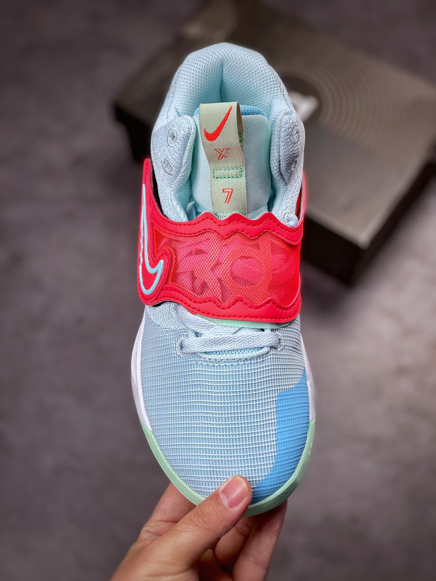 220 Nike KD Trey 5 X EP 杜兰特男子实战篮球 DJ7554-400