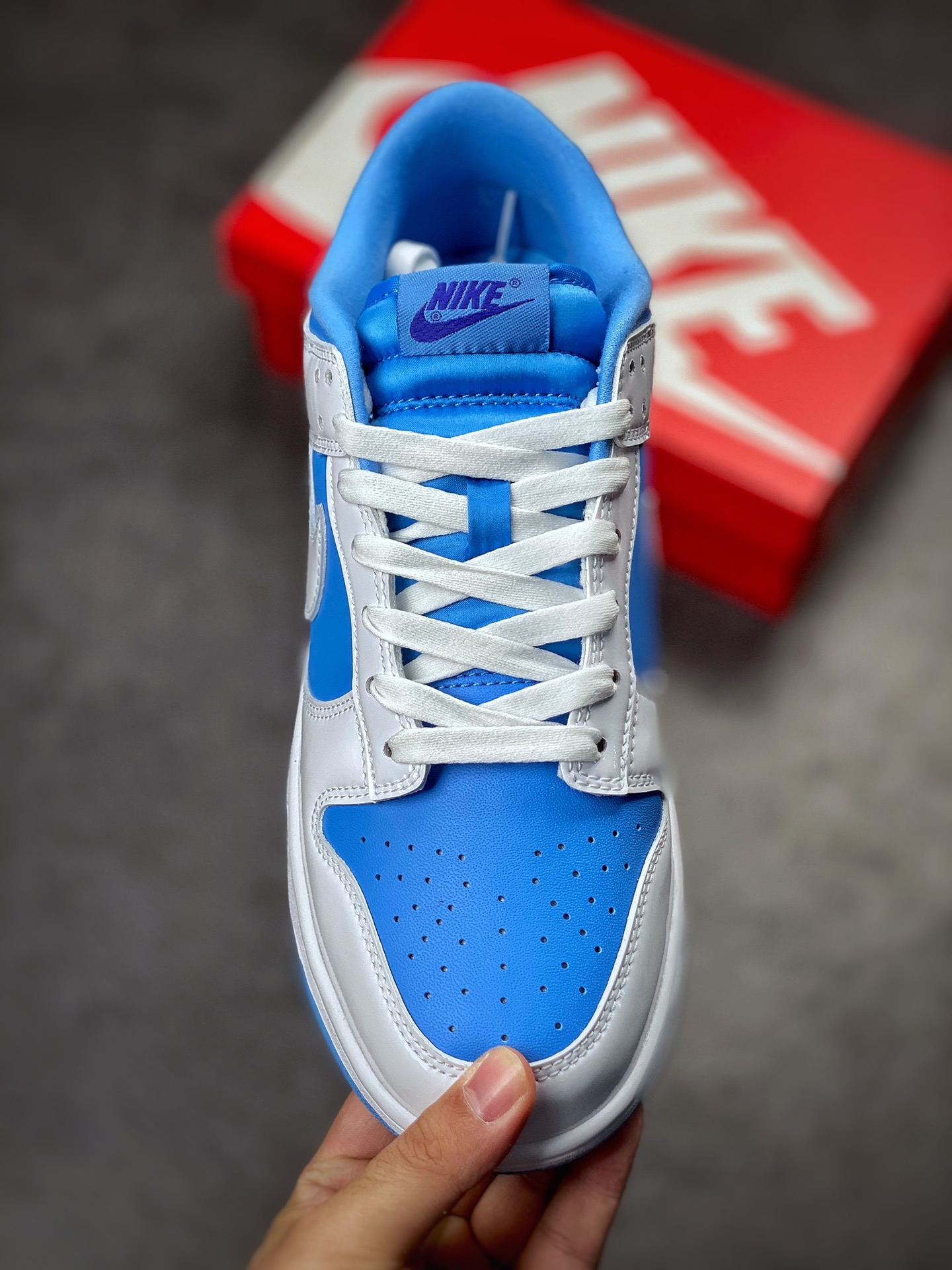240 Nike SB Dunk Low ”Reverse UNC” 反转北卡蓝 DJ9955-101