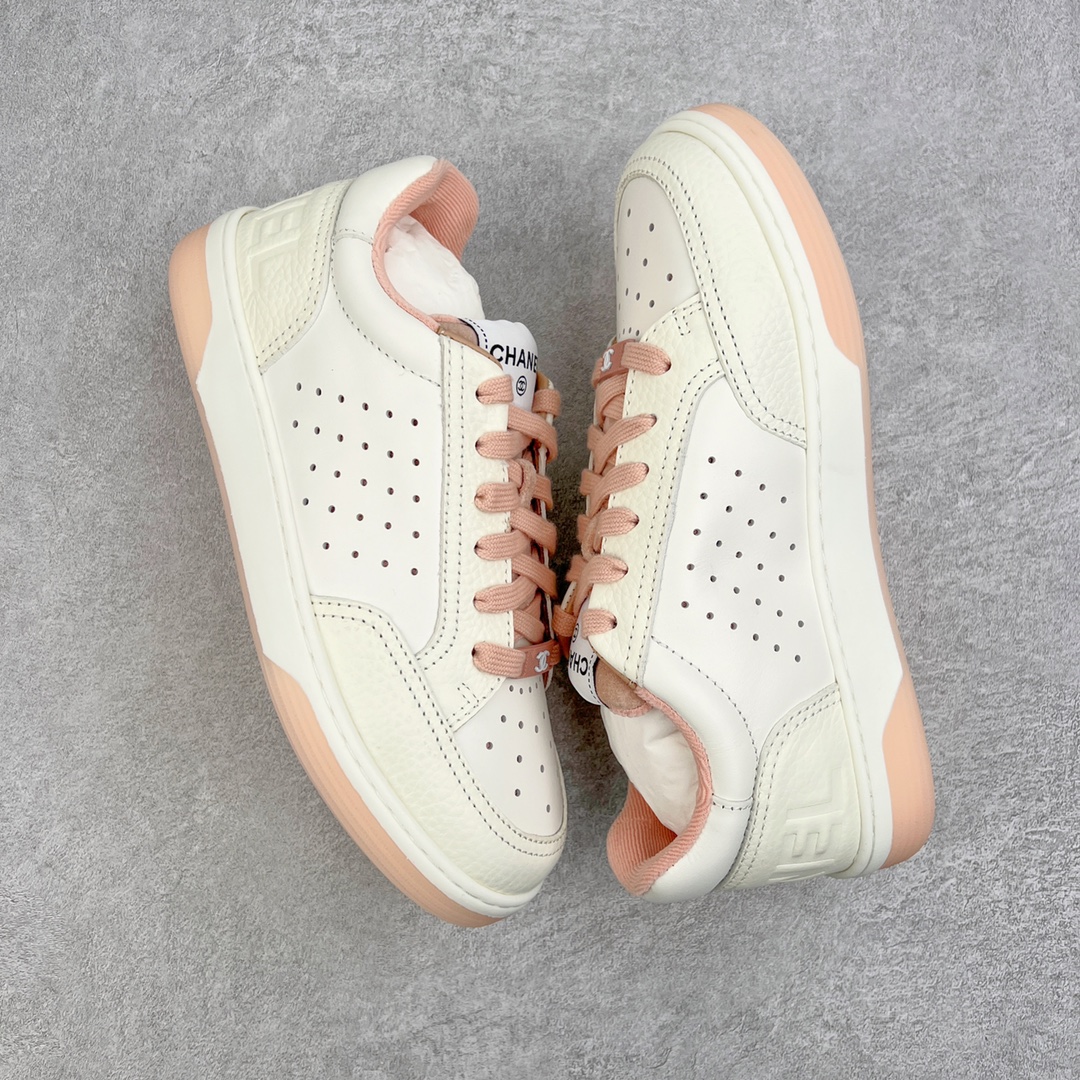 图片[3]-＃纯原福利 Chanel 22ss 香奈儿新款休闲小白鞋板鞋 经典四季通吃款 网红博主小姐姐们的挚爱 社交平台的各种夸赞 人气超高质感透气超级春夏 看到这期总能唤起少女内心对时髦的诉求 最新羊皮材质 上脚时髦感十足 容易打理配送专柜精美包装 原版定制进口羊皮材质 定制透气网里 原版开模TPU拼色大底 尺码对应库存‼️-选品中心