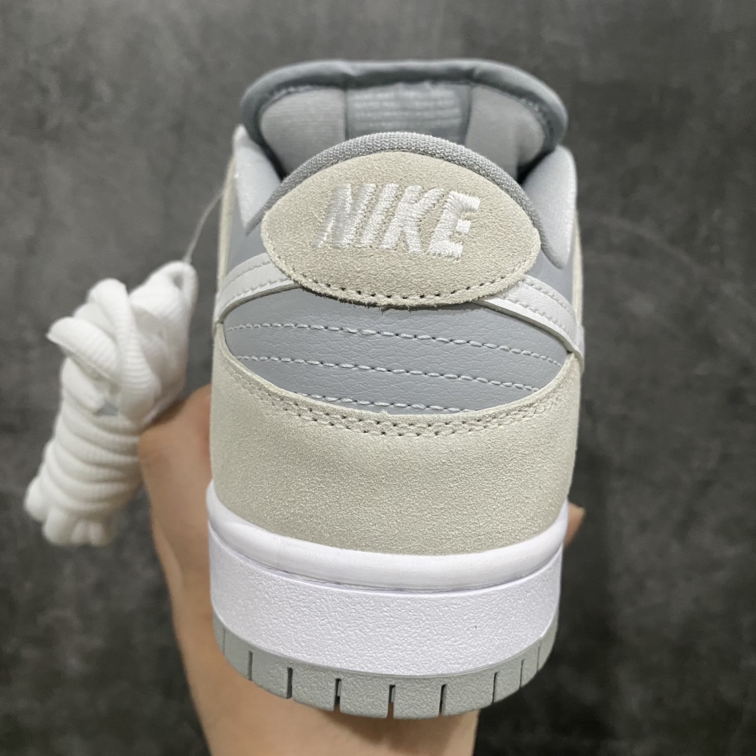 图片[4]-纯原性价比版本Dunk SB 北极狐 顶级的配置 白菜的价格 原厂皮料 正确鞋型 正确勾子材质 这个版本是真心的性价比的天花板 同价位 全市场绝对找不到如此好品质的货 此版本有几十个经典配色，全部一样价格 欢迎咨询‼️ 货号：AR0778-110 尺码：36-46-选品中心
