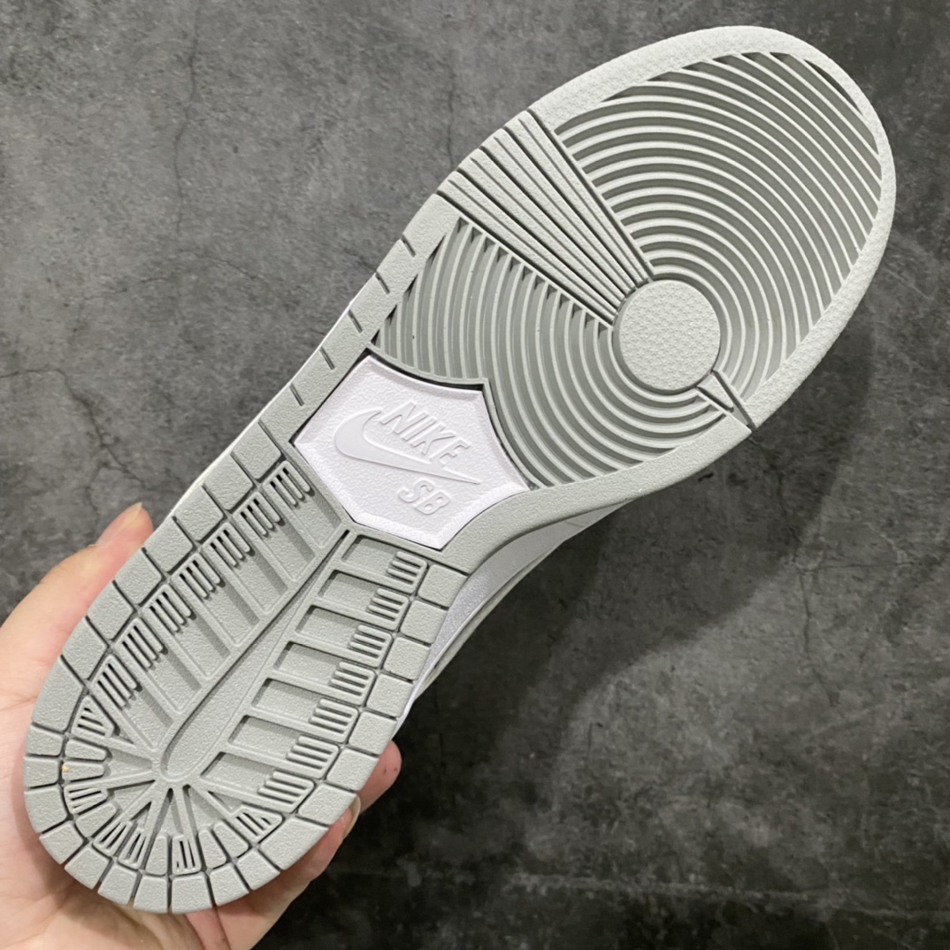 图片[9]-纯原性价比版本Dunk SB 北极狐 顶级的配置 白菜的价格 原厂皮料 正确鞋型 正确勾子材质 这个版本是真心的性价比的天花板 同价位 全市场绝对找不到如此好品质的货 此版本有几十个经典配色，全部一样价格 欢迎咨询‼️ 货号：AR0778-110 尺码：36-46-选品中心