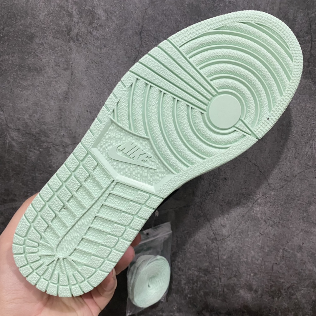 240 GC(dt)纯原新配色 Air Jordan AJ1 Low 低帮AJ1白黑绿小蒂芙尼男码出货DM1199-100
