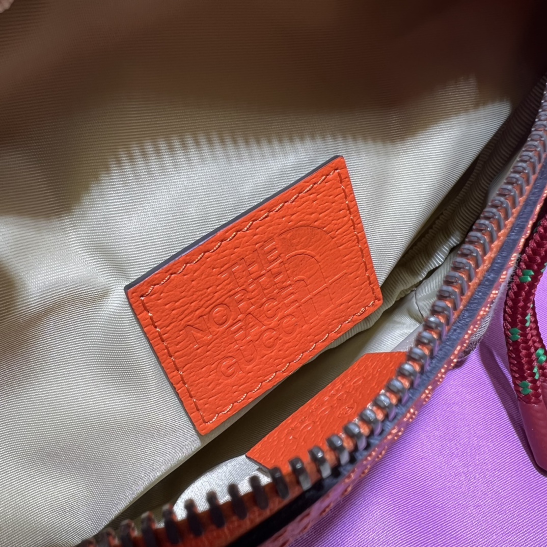 The North Face x Gucci联名系列腰包650299