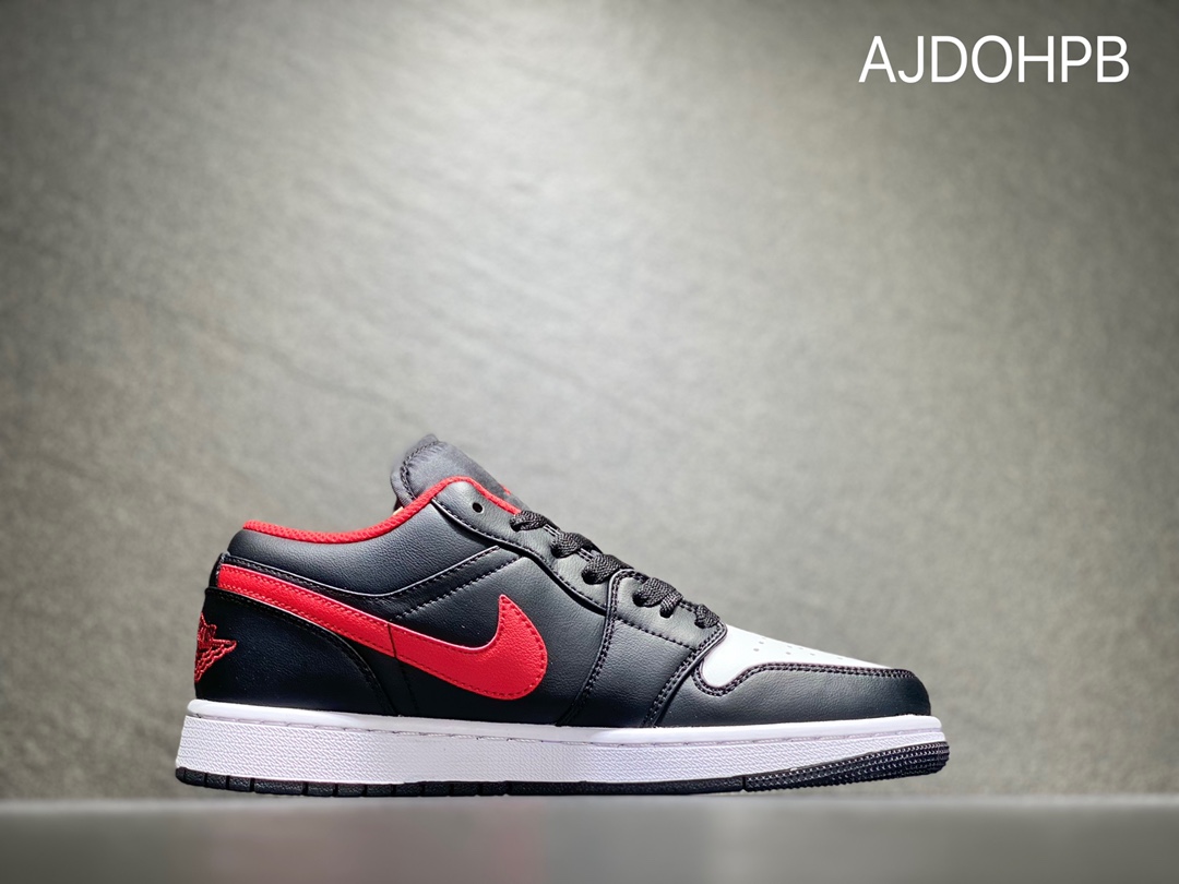 200 NIKE Air Jordan 1 Low 乔丹低帮休闲板鞋553558-063