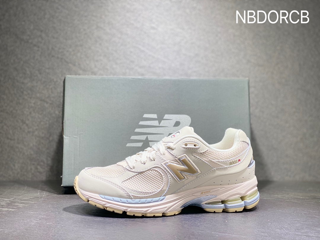 Join hands with Korean street brand Thisisneverthat x NBNew Balance ML2002 series retro daddy casual sports jogging shoes