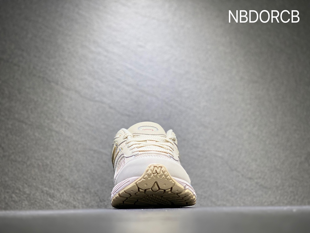 Join hands with Korean street brand Thisisneverthat x NBNew Balance ML2002 series retro daddy casual sports jogging shoes