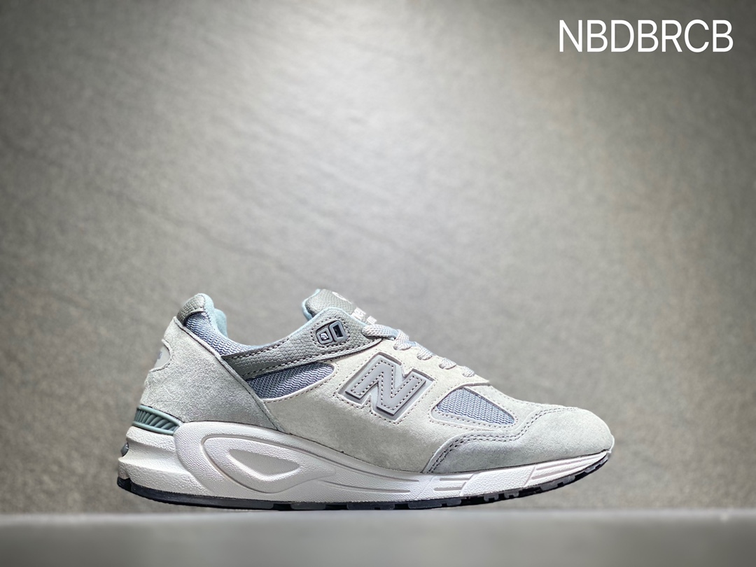 Wtaps x New Balance 990v2 NB990 Series