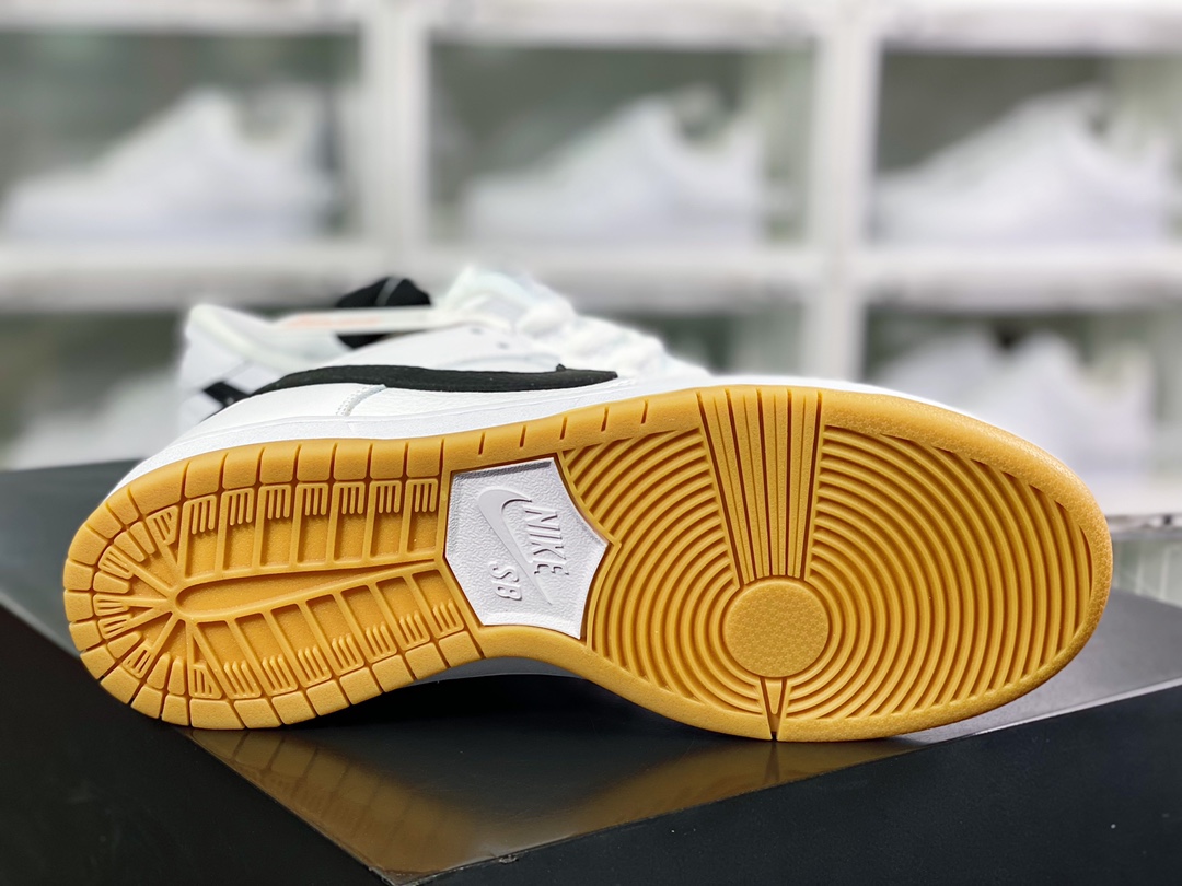 SB Dunk Low Pro ”Orange Label White” dunk series CD2563-100