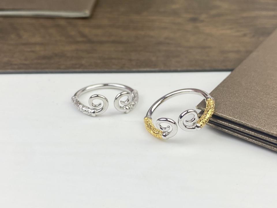 Allergy-Free Two-Tone Bracelet Ring with Cloud-Colored Gold Plating - 图片 3