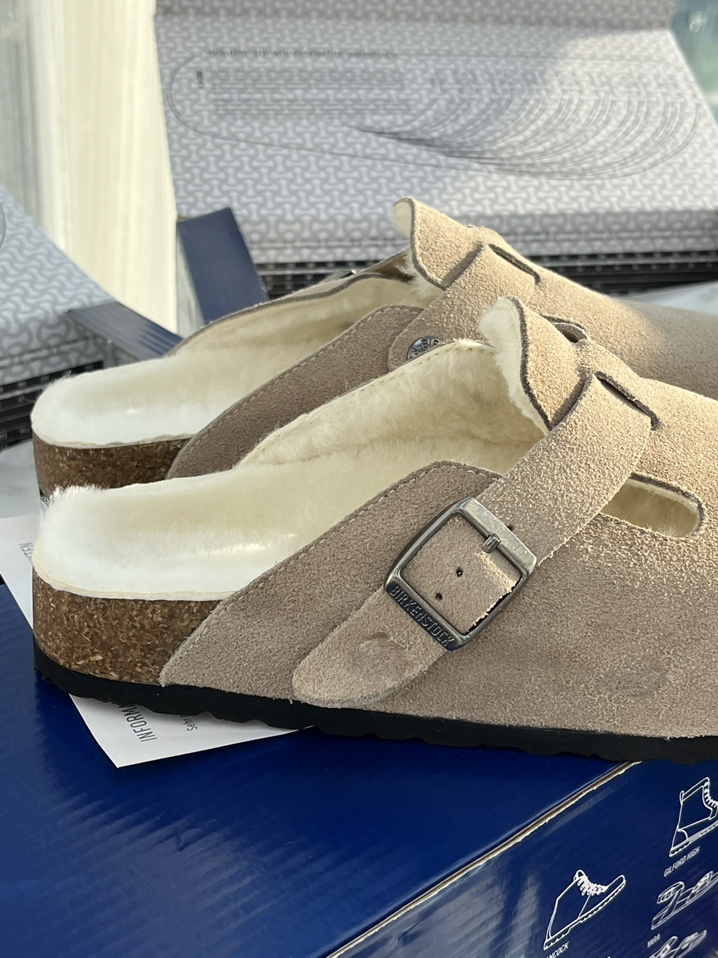 Fashionable Birkenstock Slippers for Comfortable Winter Style – Small Ashes - 图片 9