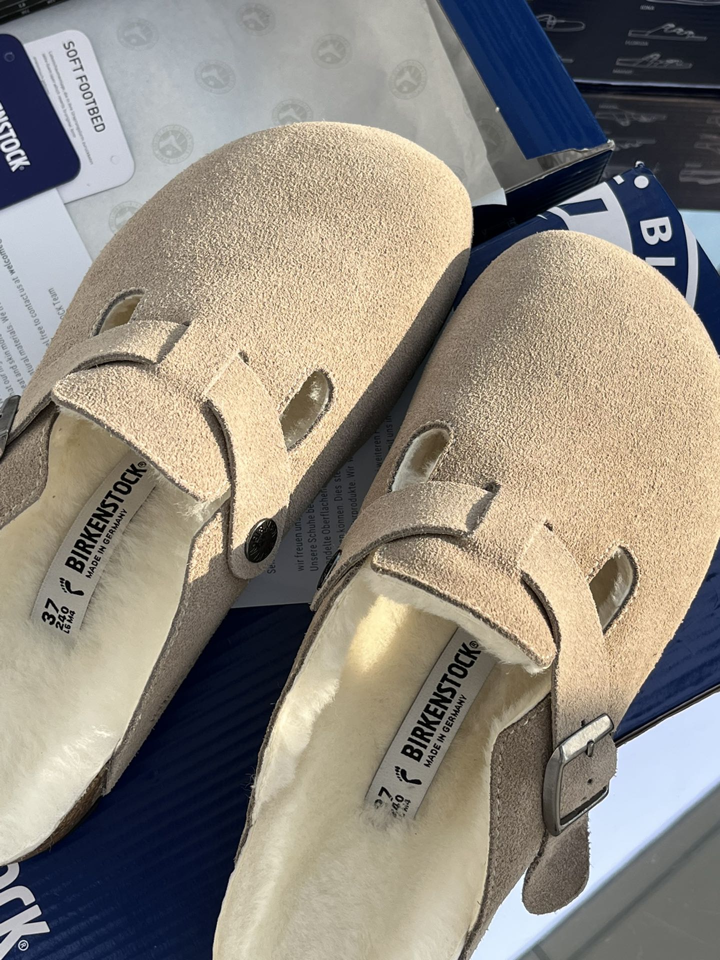 Fashionable Birkenstock Slippers for Comfortable Winter Style – Small Ashes - 图片 6