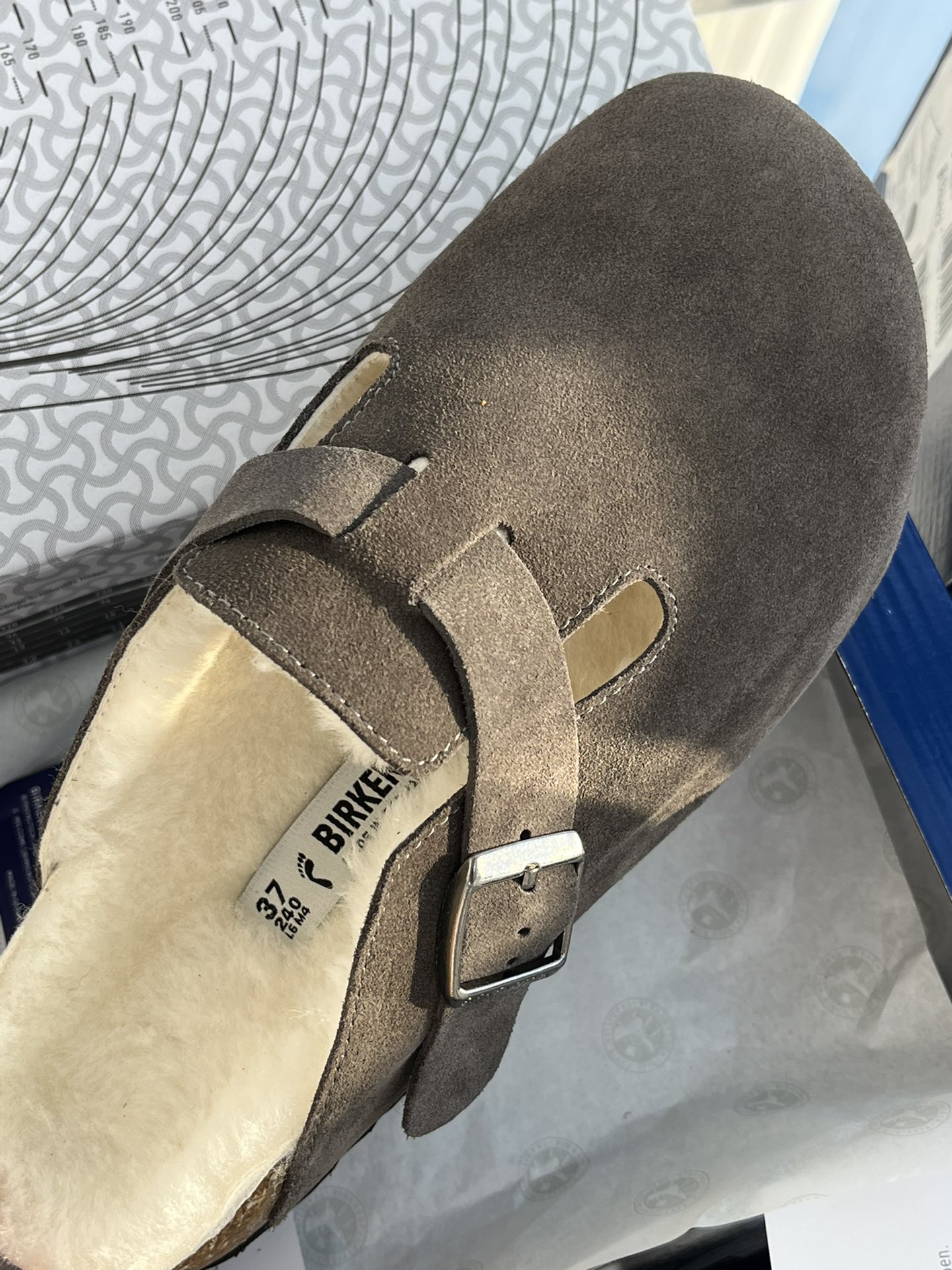 Fashionable Bracken Shoes: Comfortable Winter Slippers from Korea - 图片 6