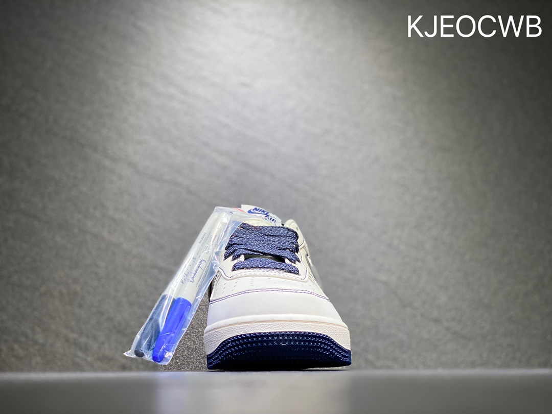 240 Nike Air Force 1 空军一号UN3699-033