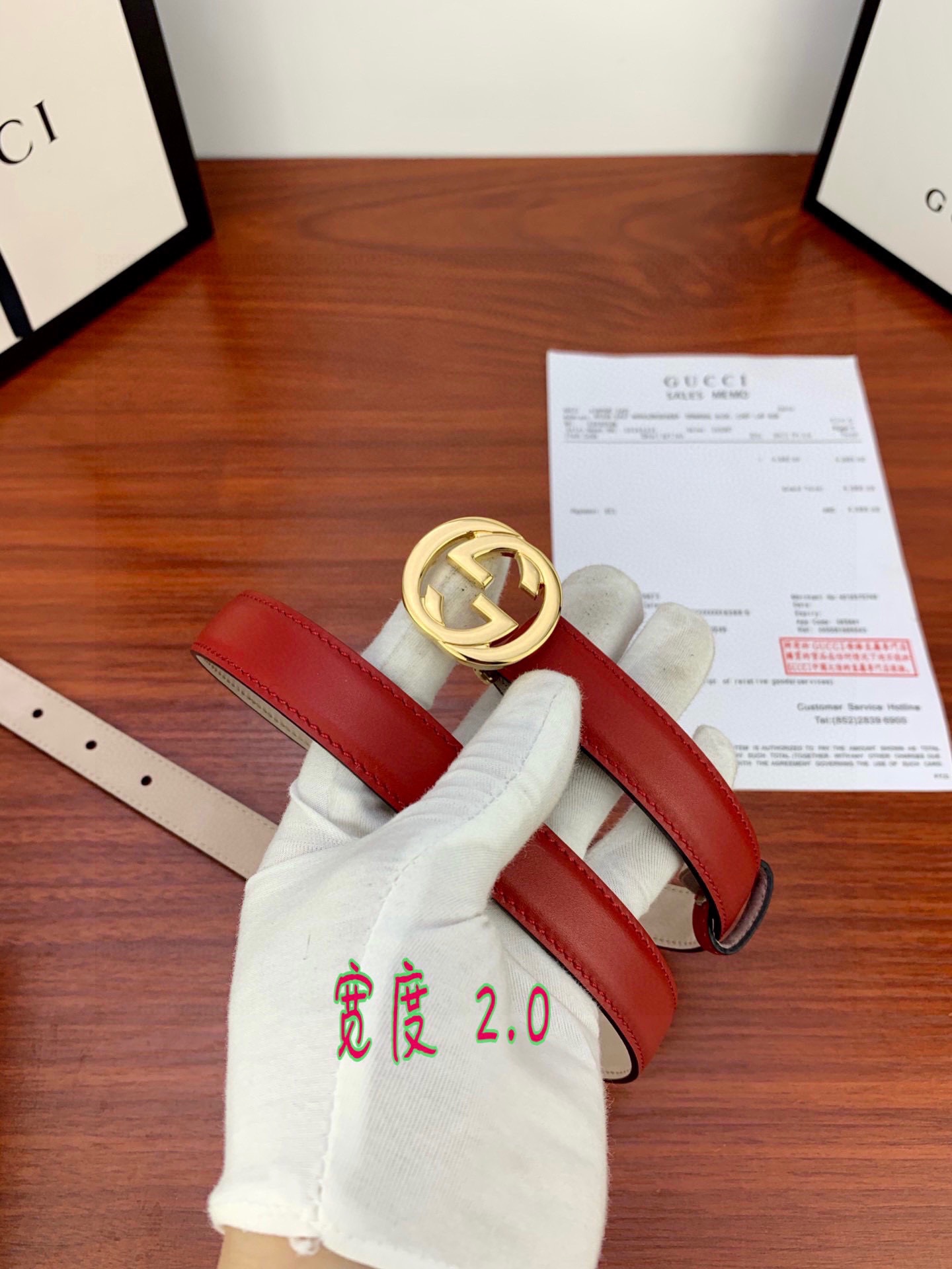 宽度2.0cm G U C C I 此细款腰带用采光头小层牛皮 金/银/枪色双G带扣