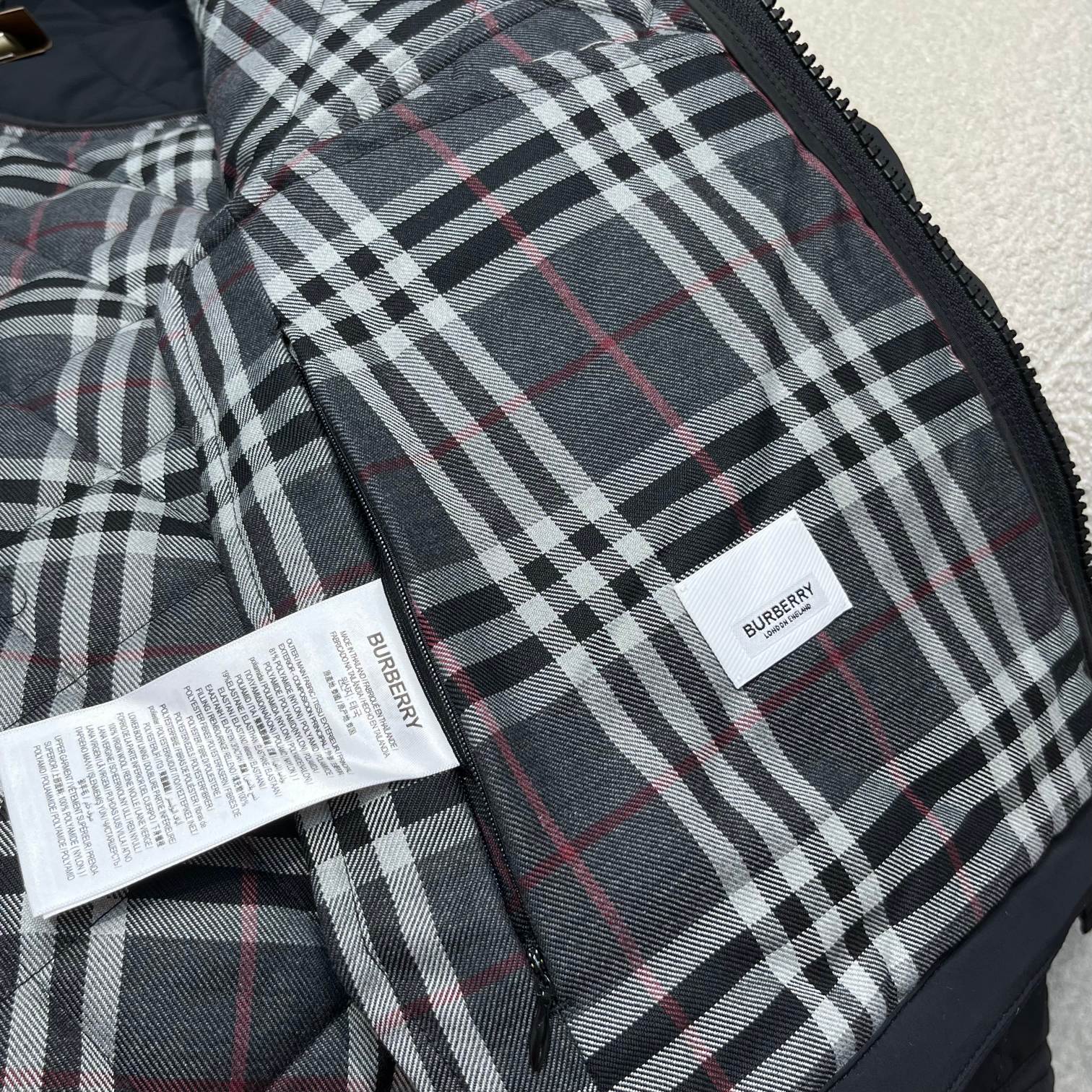 棉服 B*rry 巴宝莉 22Fw 灯芯绒衣领男士商务绗缝棉服夹克外套