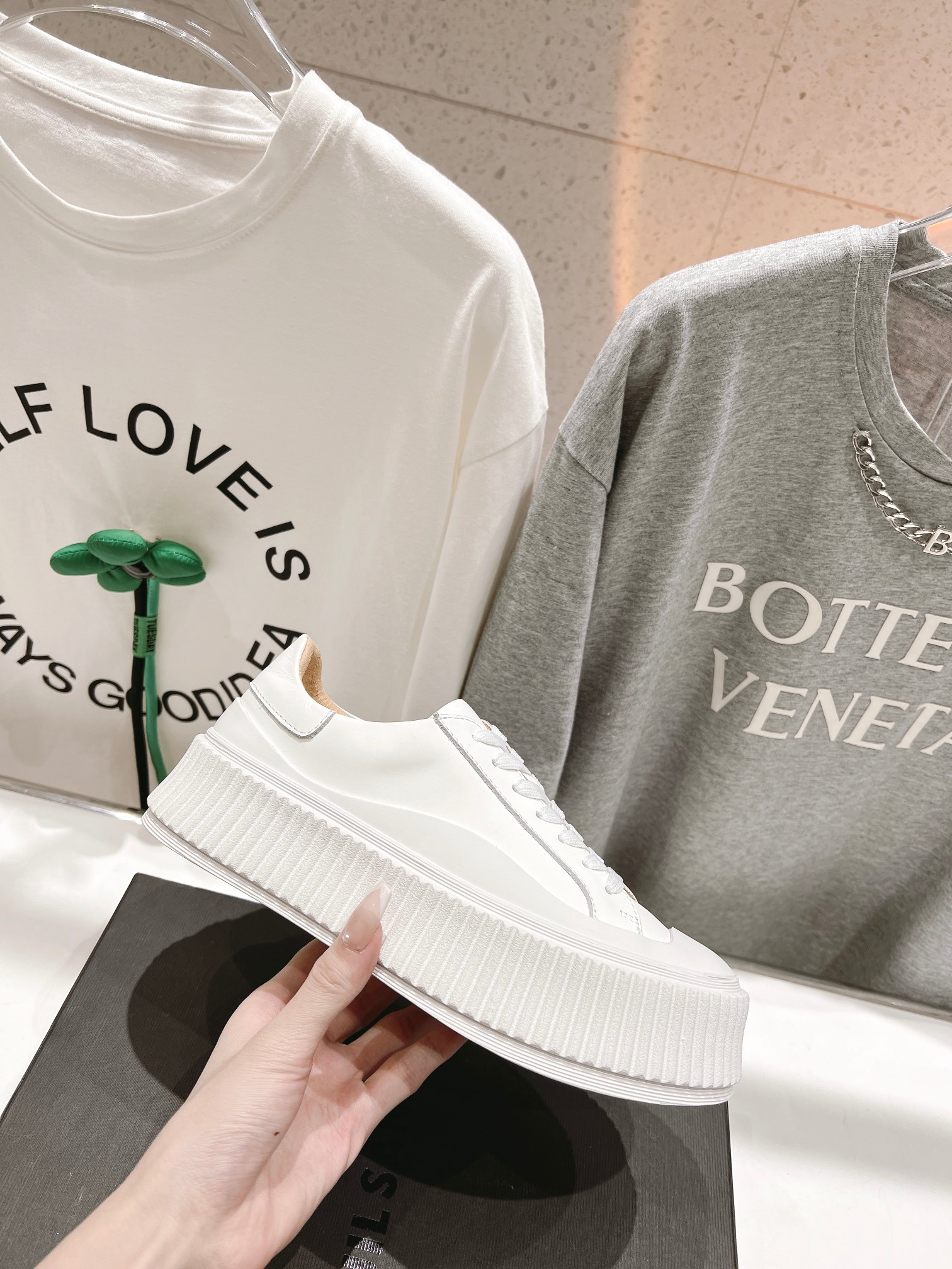 2022 Jill Sanders Gilsanda Red Discovery King Shoes Review - 图片 4