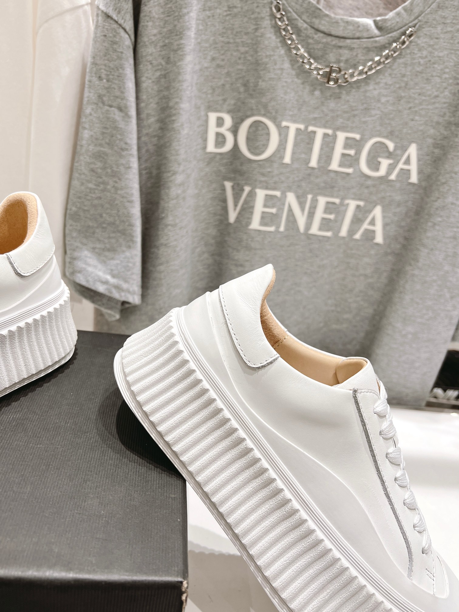 2022 Jill Sanders Gilsanda Red Discovery King Shoes Review - 图片 8