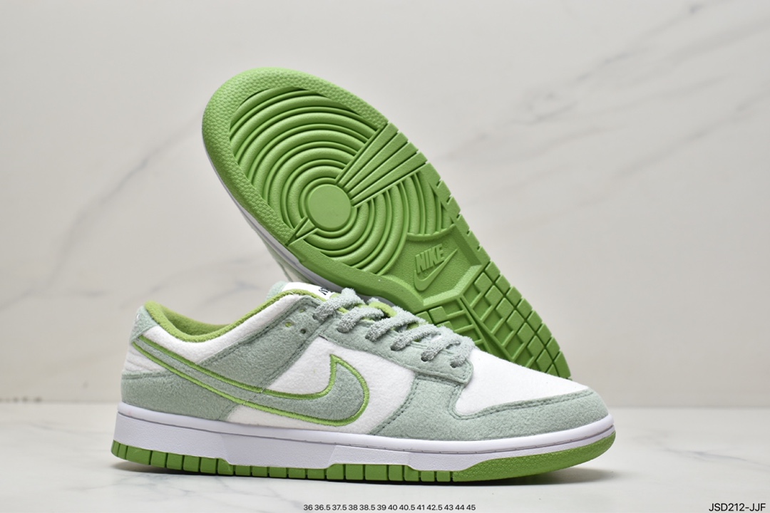 200 耐克/Nike Dunk Low sb “Fleece”白绿色 DQ7579-300