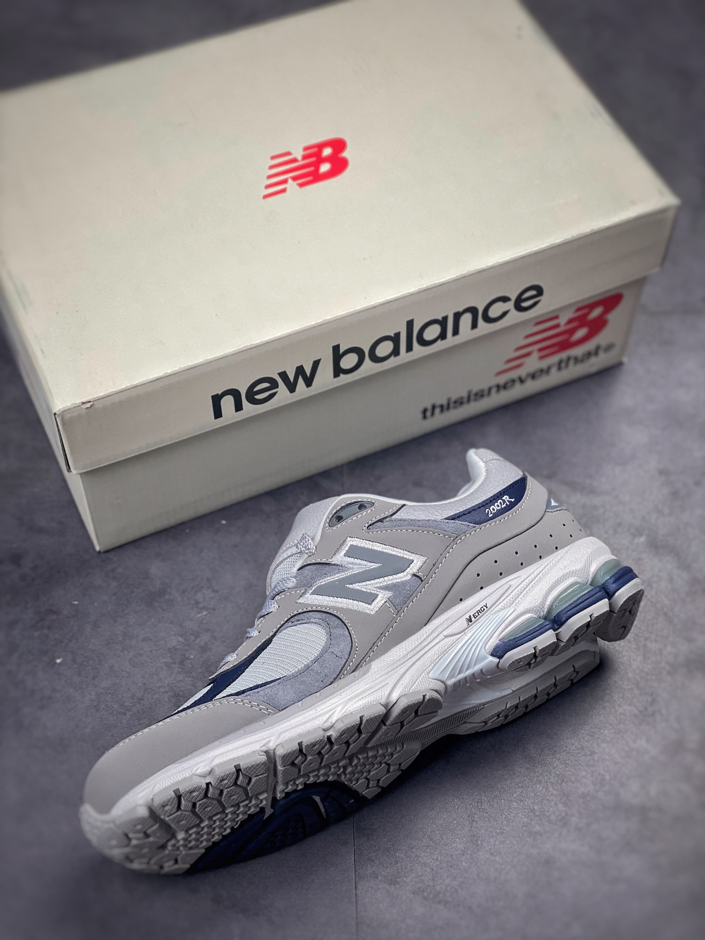 NewBalance2002R retro item correct version M2002RTH