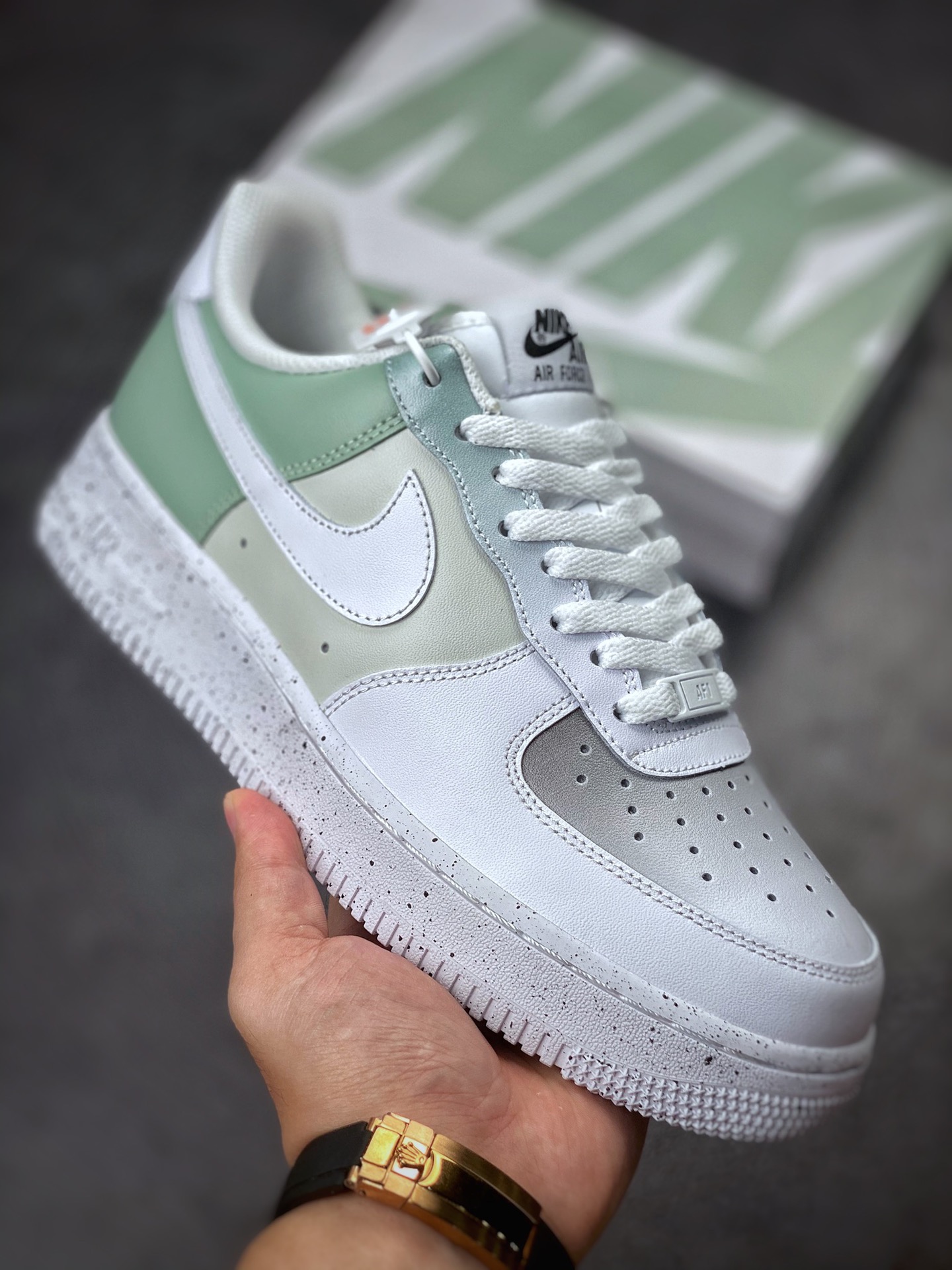 230 Nike Air Force 1 Low 07 渐变绿泼墨 MM6023-336