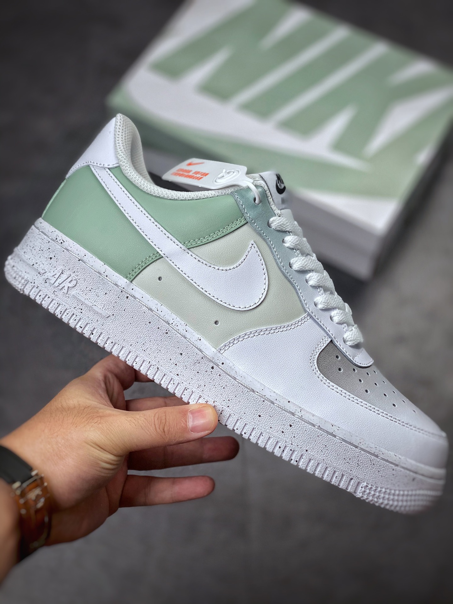 230 Nike Air Force 1 Low 07 渐变绿泼墨 MM6023-336