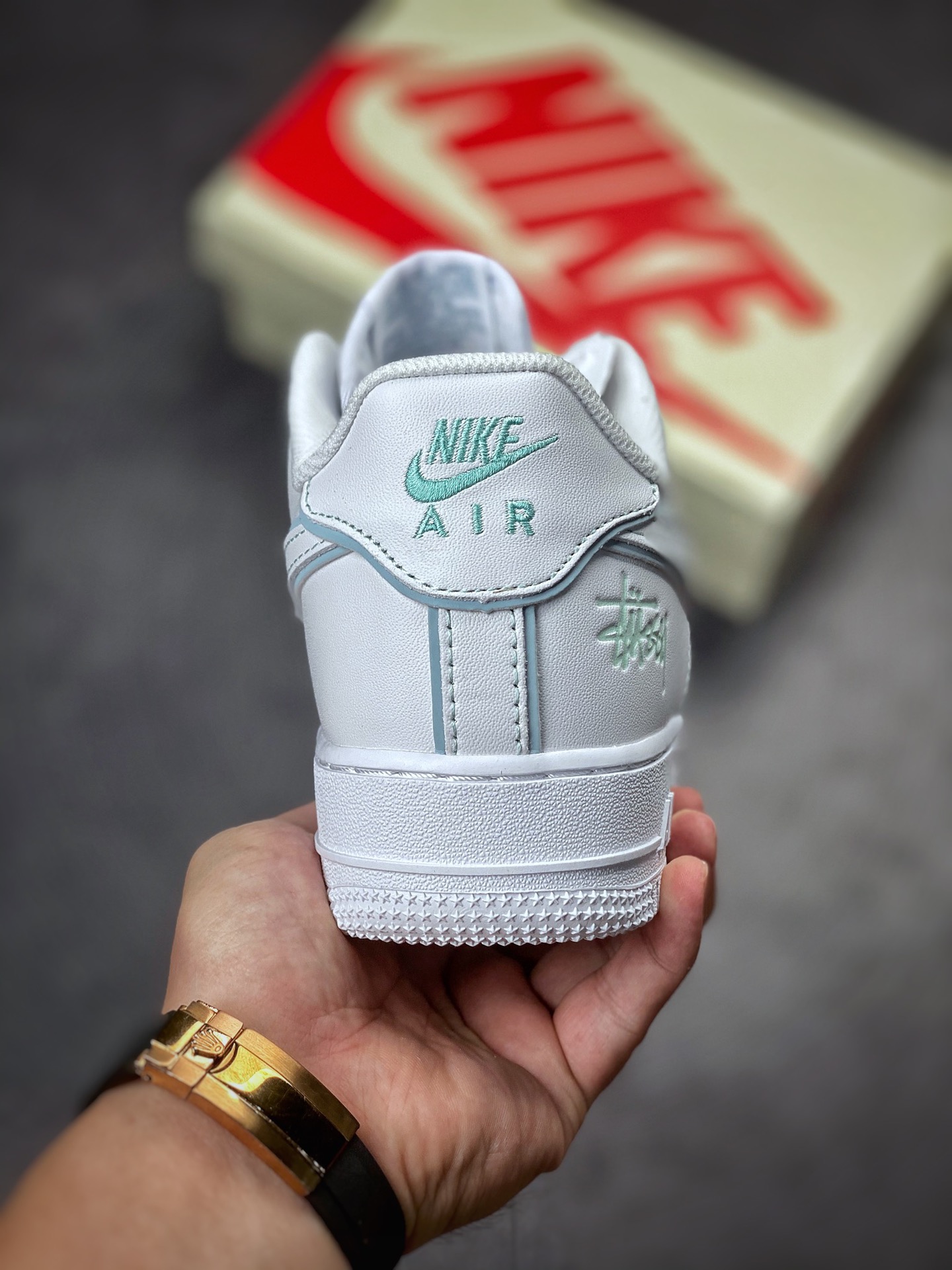 250 Nike Air Force 1 Low 07 Stussy 斯图西联名淡绿反光DT0617-029