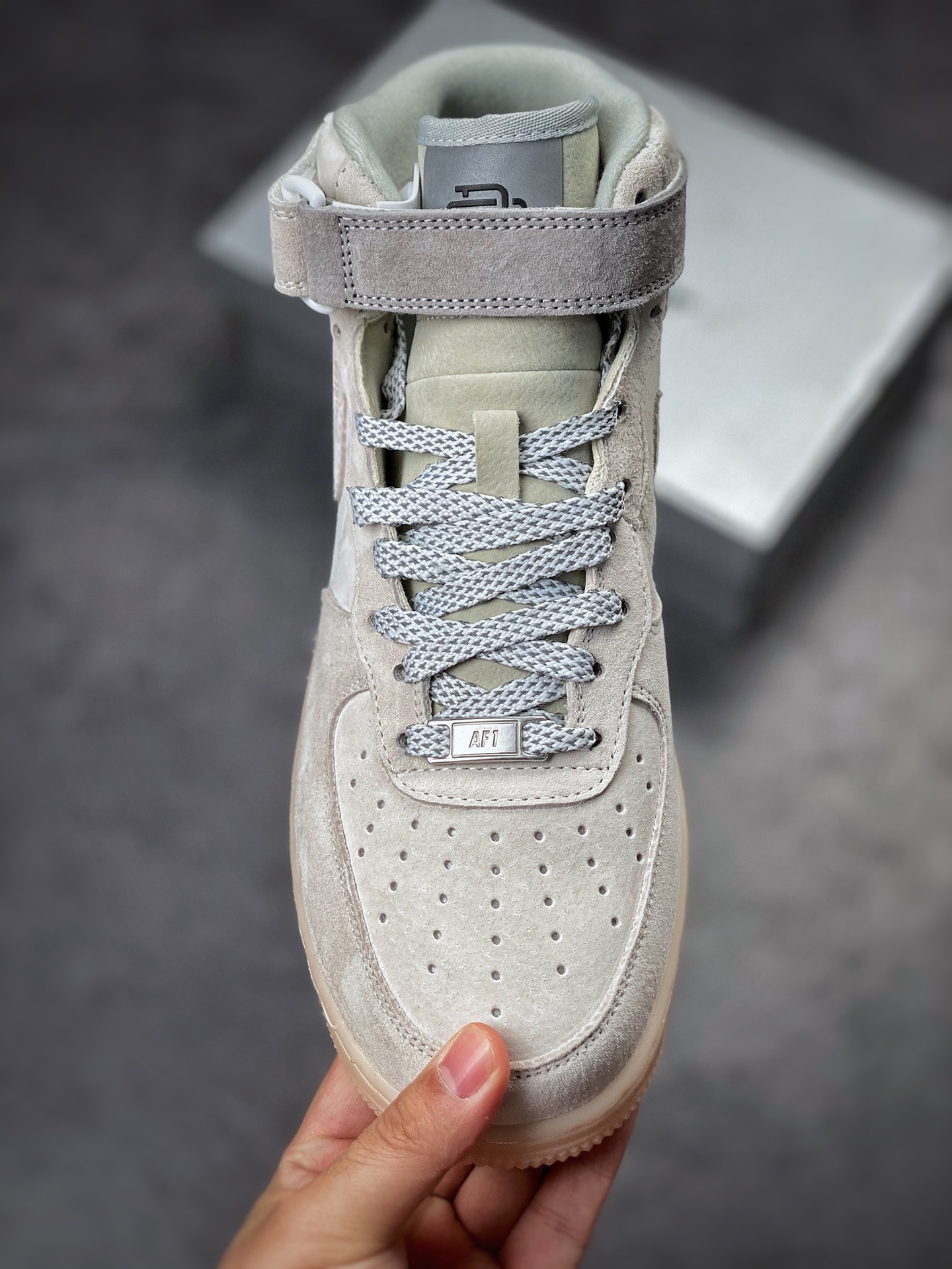 250 Nike Air Force 1 Mid Reigning Champ 卫冕冠军联名807618-300