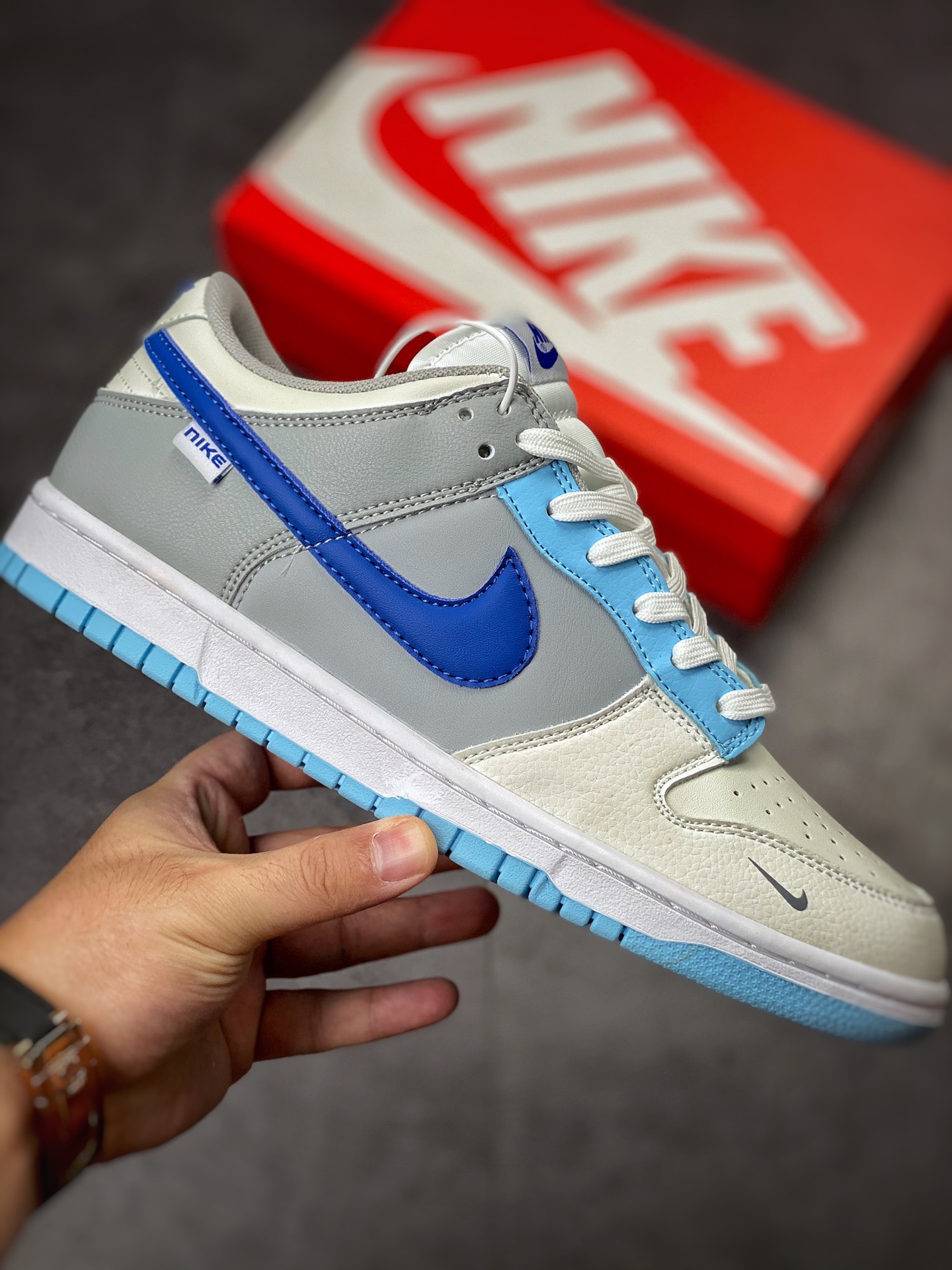 200 NIKE SB Dunk Low 海盐蓝 FB1843-141