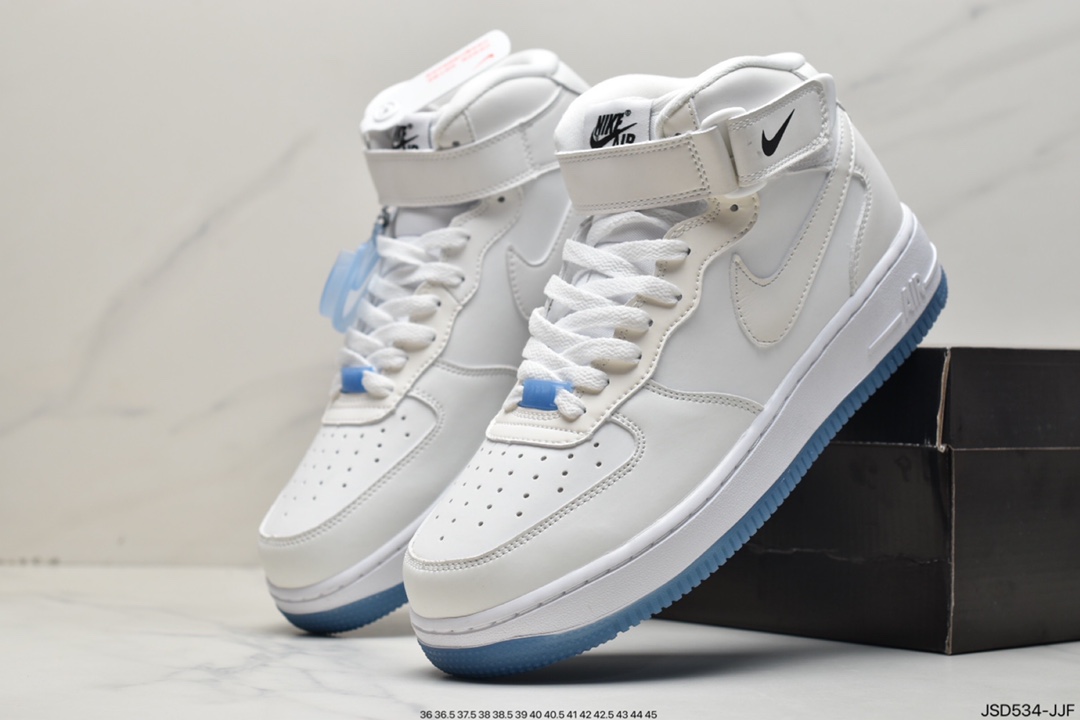 200 Nike Air Force 1 空军一号  “深灰黄标”空军休闲板鞋315121-049