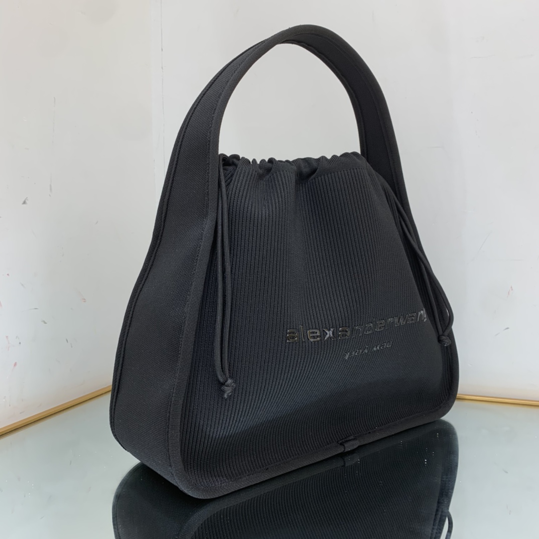 Alexander Wang’s New Knitted Ryan Handbags for 2022 Spring and Summer - 图片 3