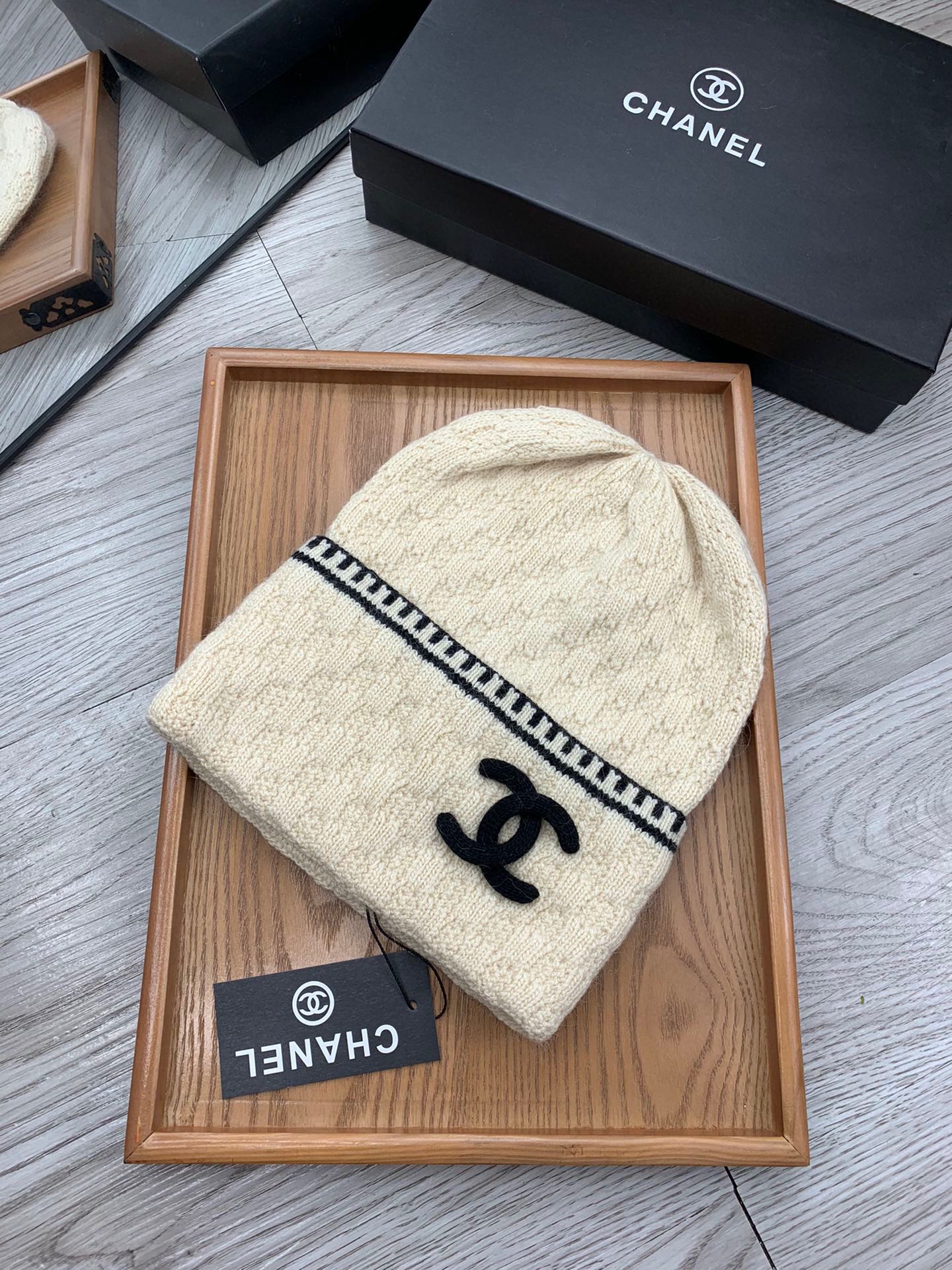 🌹。C家。【羊毛单帽】客供小羊毛！珍贵典藏的灵魂帽子！客供色纱.每个颜色都非常好看！经典！手感软腻.70