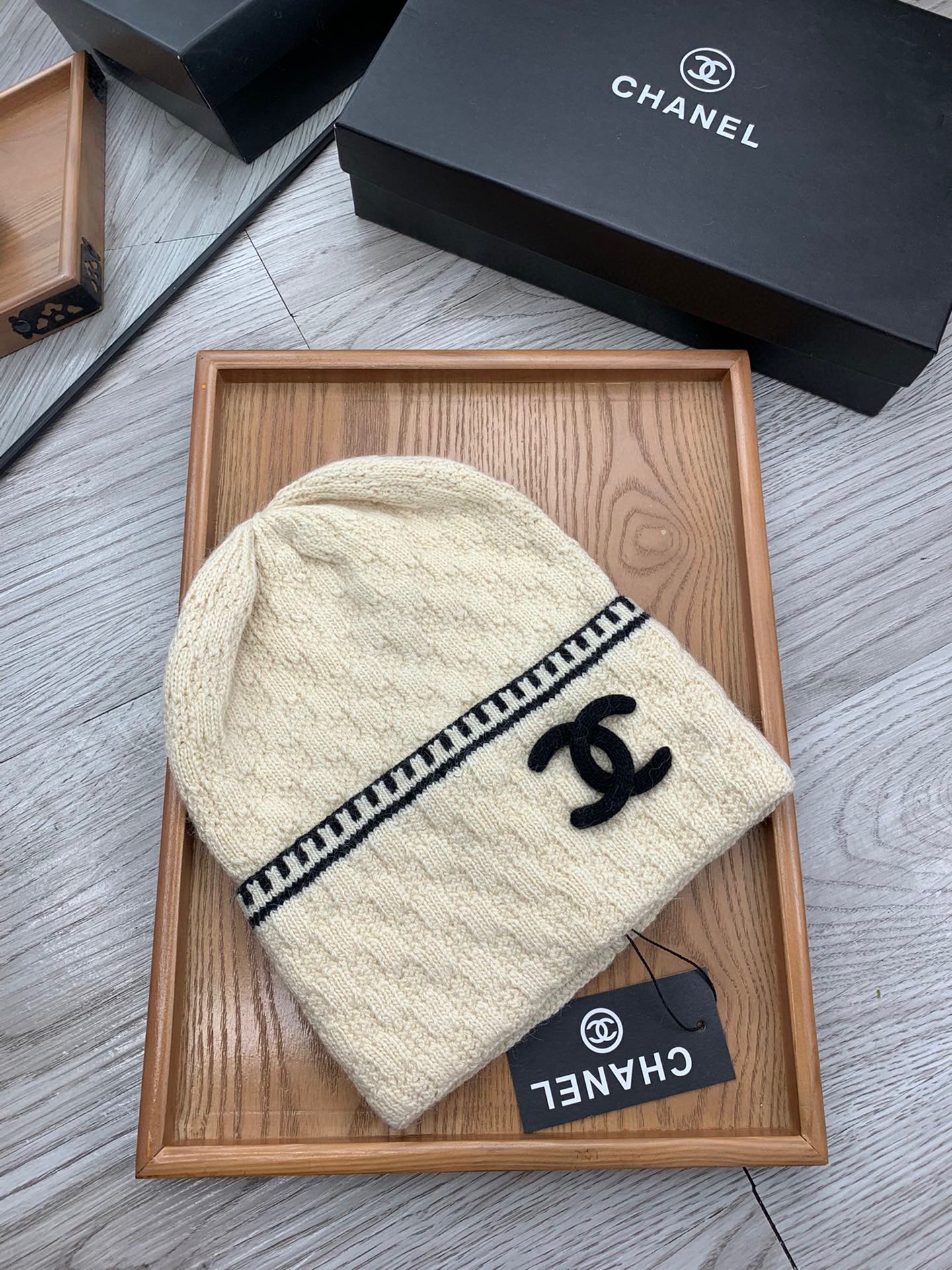 🌹。C家。【羊毛单帽】客供小羊毛！珍贵典藏的灵魂帽子！客供色纱.每个颜色都非常好看！经典！手感软腻.70