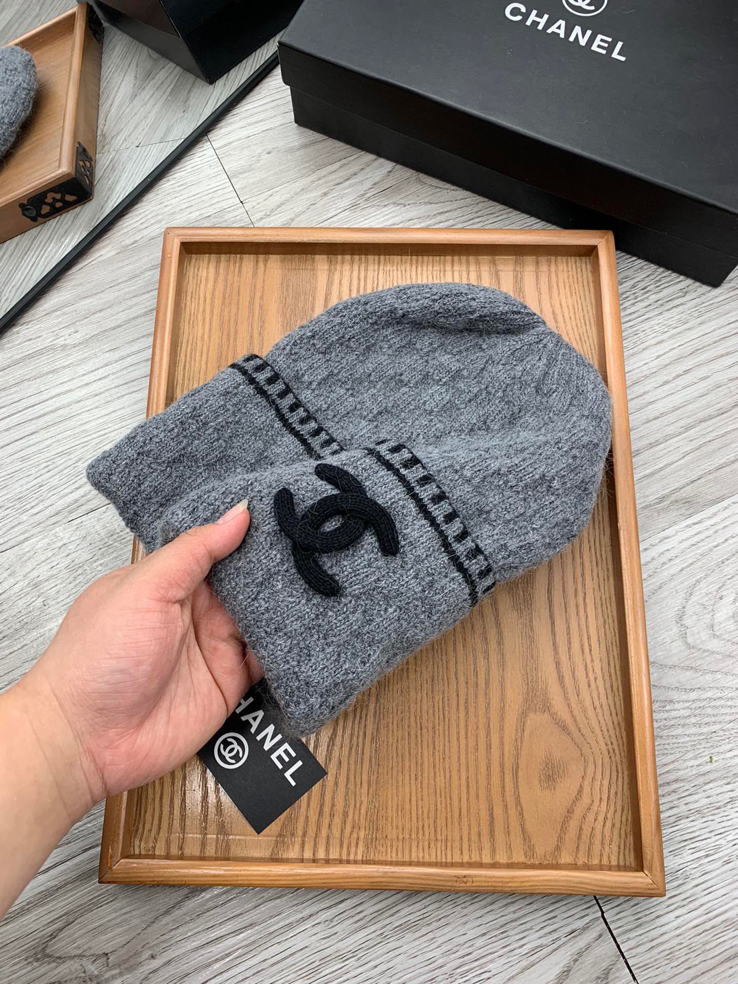 🌹。C家。【羊毛单帽】客供小羊毛！珍贵典藏的灵魂帽子！客供色纱.每个颜色都非常好看！经典！手感软腻.70