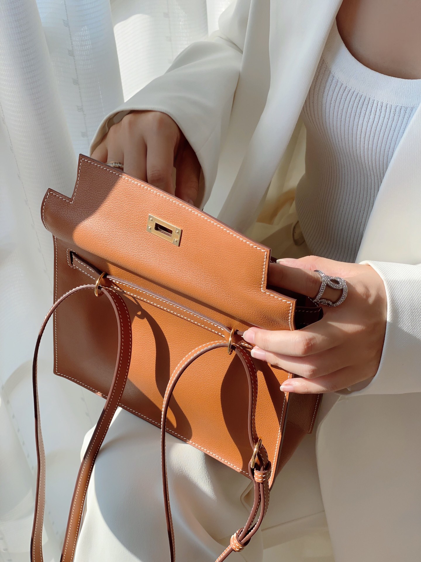 路易威登 Louis Vuitton 高定典藏经典高奢皮具手袋托特包斜挎包女包 #63B8512A 4