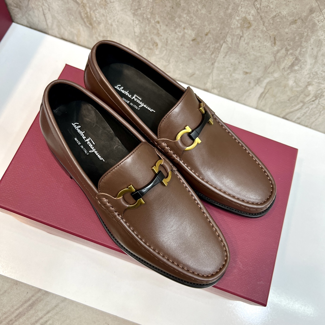 calidad original P280 marca: Ferragamo (Ferragamo) código estándar: código de los hombres 38/44 (45 