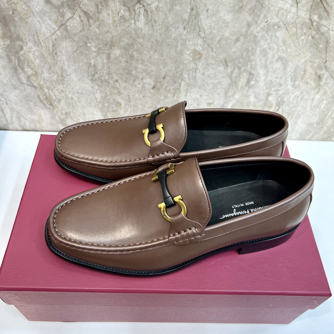 calidad original P280 marca: Ferragamo (Ferragamo) código estándar: código de los hombres 38/44 (45 