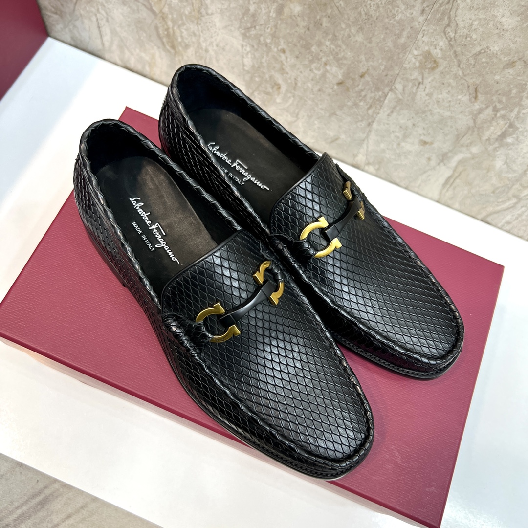 calidad original P280 marca: Ferragamo (Ferragamo) código estándar: código de los hombres 38/44 (45 